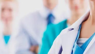 Блогеры с медицинским образованием начнут делиться своим опытом и знаниями в соцсетях 